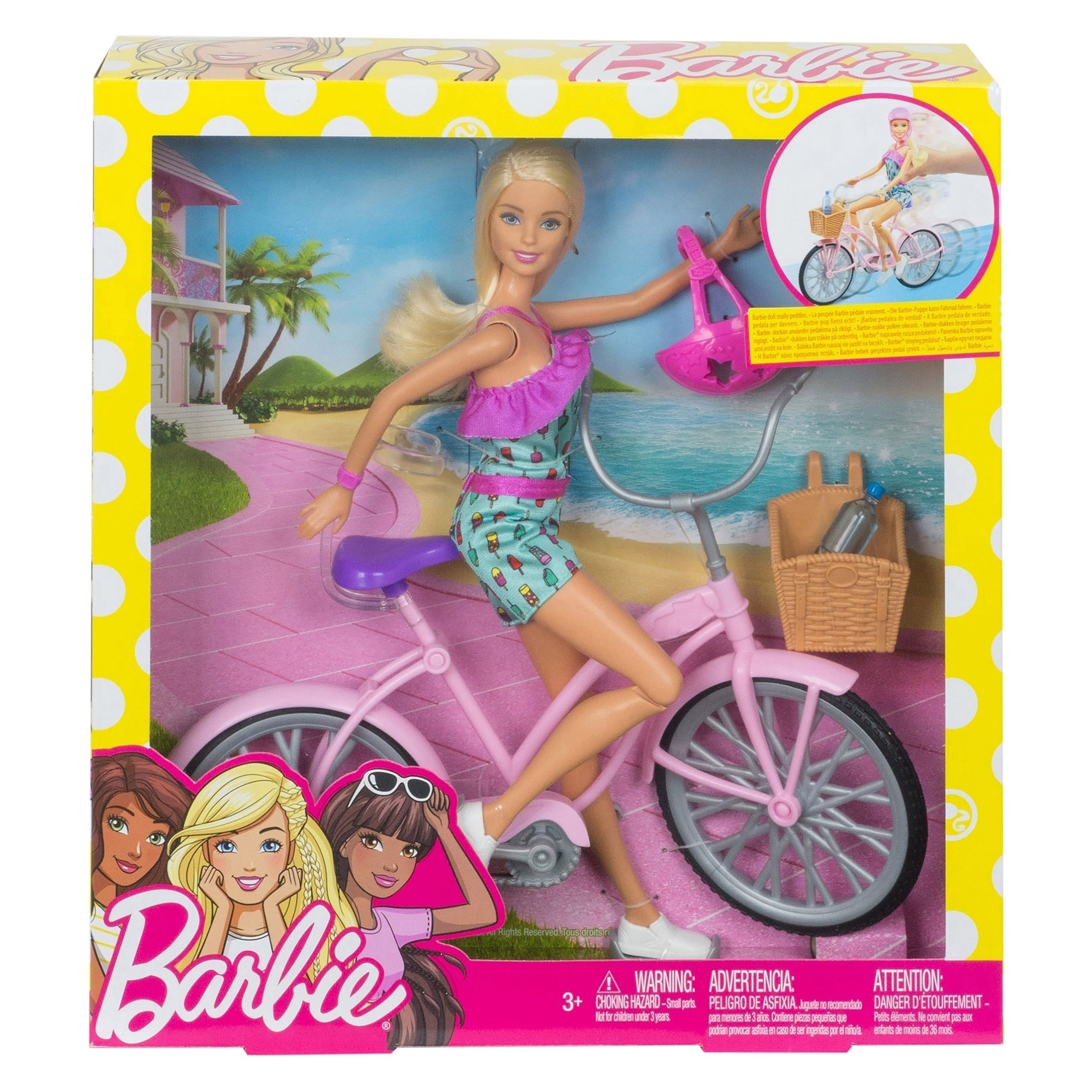 Alunizaje con el coche de la Barbie en una tienda del paseo de Gràcia,  Barcelona