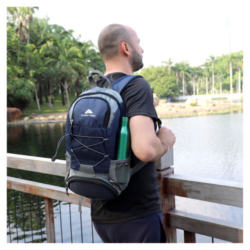Mochila Ozark Trail colores surtidos - 20 L