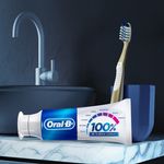 Pasta-Dental-Oral-B-100-Menta-Refrescante-con-Fl-or-55ml-6-8661