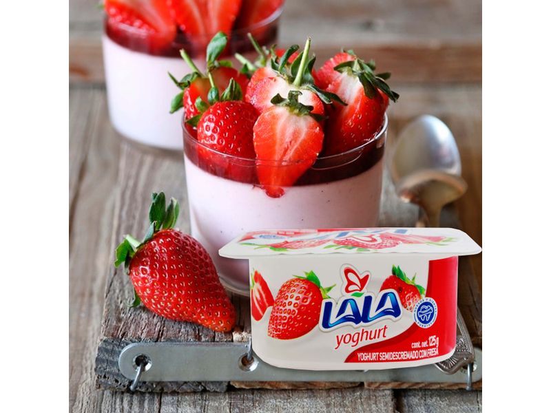 Yogurt-Lala-Batido-Fresa-125-Gr-6-10973