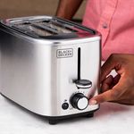 Tostador-de-pan-dos-rebanadas-Black-Decker-TR0012SS-5-15604