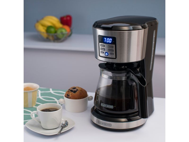 Cafetera-Black-Decker-Programable-con-Filtro-Permanente-y-Sistema-de-Goteo-en-Vortice-12-Tazas-CM1331S-LA-6-1263