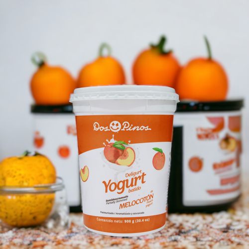 Yogurt Dos Pinos batido de melocotón - 900 g