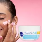 Nivea-Crema-Facial-Cuidado-Nutritiv-50ml-5-31624