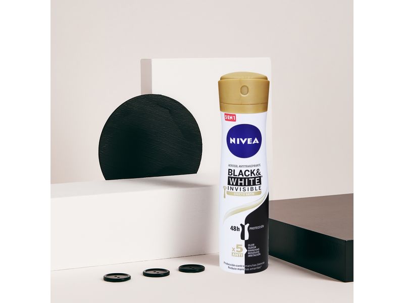 Desodorante-Spray-Nivea-Dama-Black-White-Invisible-150ml-4-4810