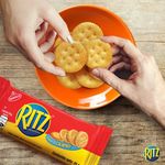 Galleta-Salada-Ritz-Con-Queso-180gr-4-38124