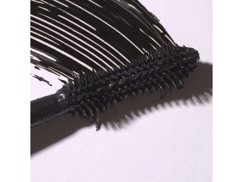 Milani-Mascar-Pestana-Anti-Gravity-Negro-6-33592