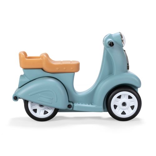 Scooter tipo vespa Step 2 ara niño color celeste - 1 Ud